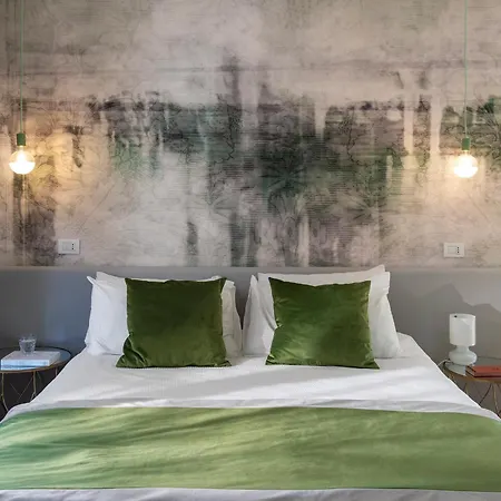 Vela Centro Con Garage Милан